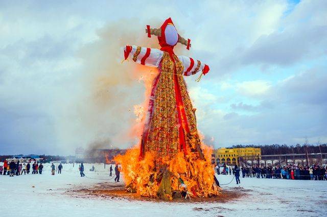 
Мэрия Волгограда отменила гулянье Масленицы-2022                